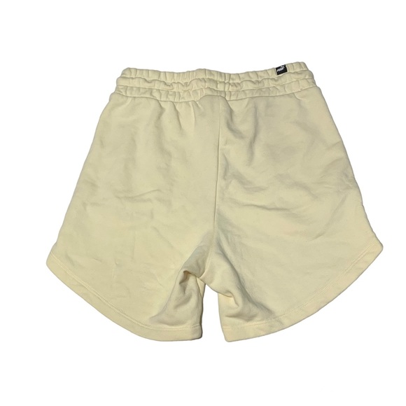 Puma NWOT Pale Yellow High Waist Sweat Leisure Sportwear Shorts Size XS - Picture 2 of 11